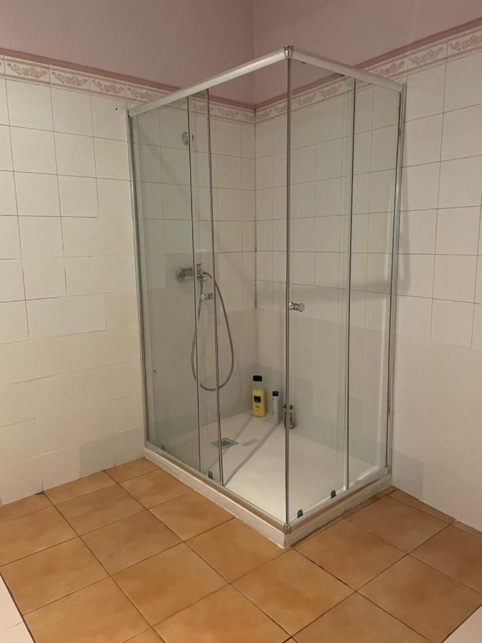 Leon Habitaciones Μαδρίτη Εξωτερικό φωτογραφία