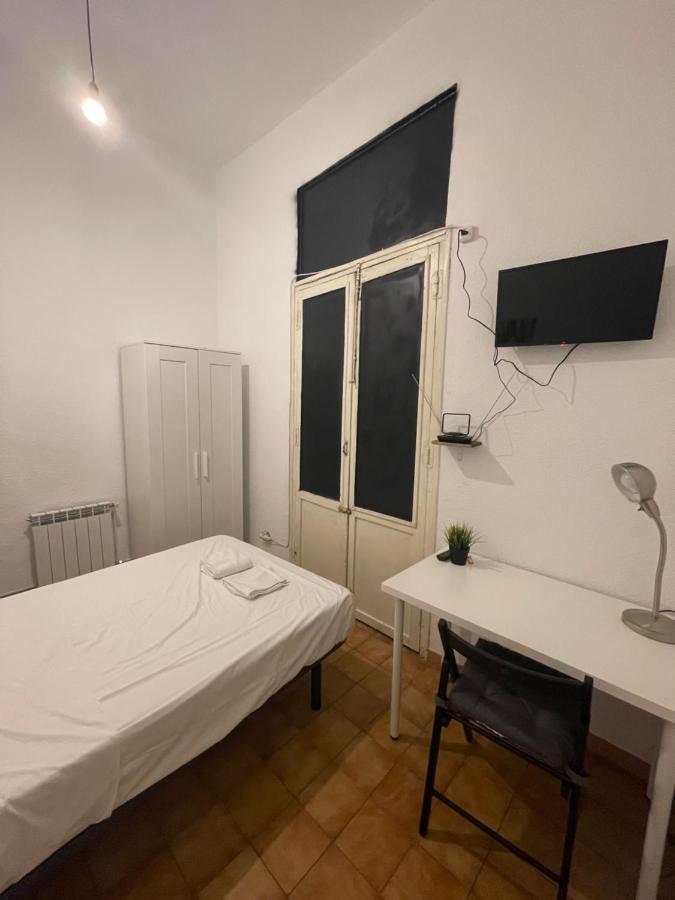 Leon Habitaciones Μαδρίτη Εξωτερικό φωτογραφία
