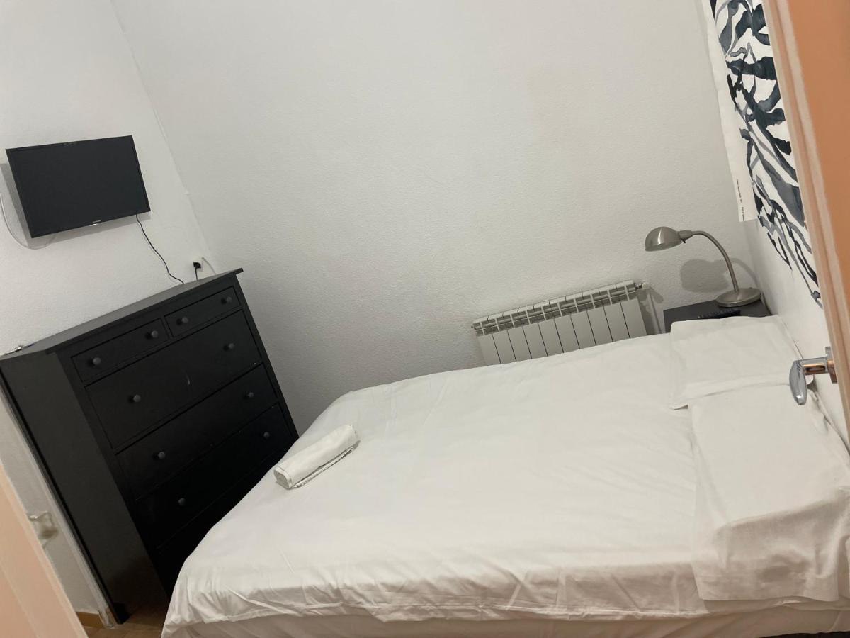 Leon Habitaciones Μαδρίτη Εξωτερικό φωτογραφία